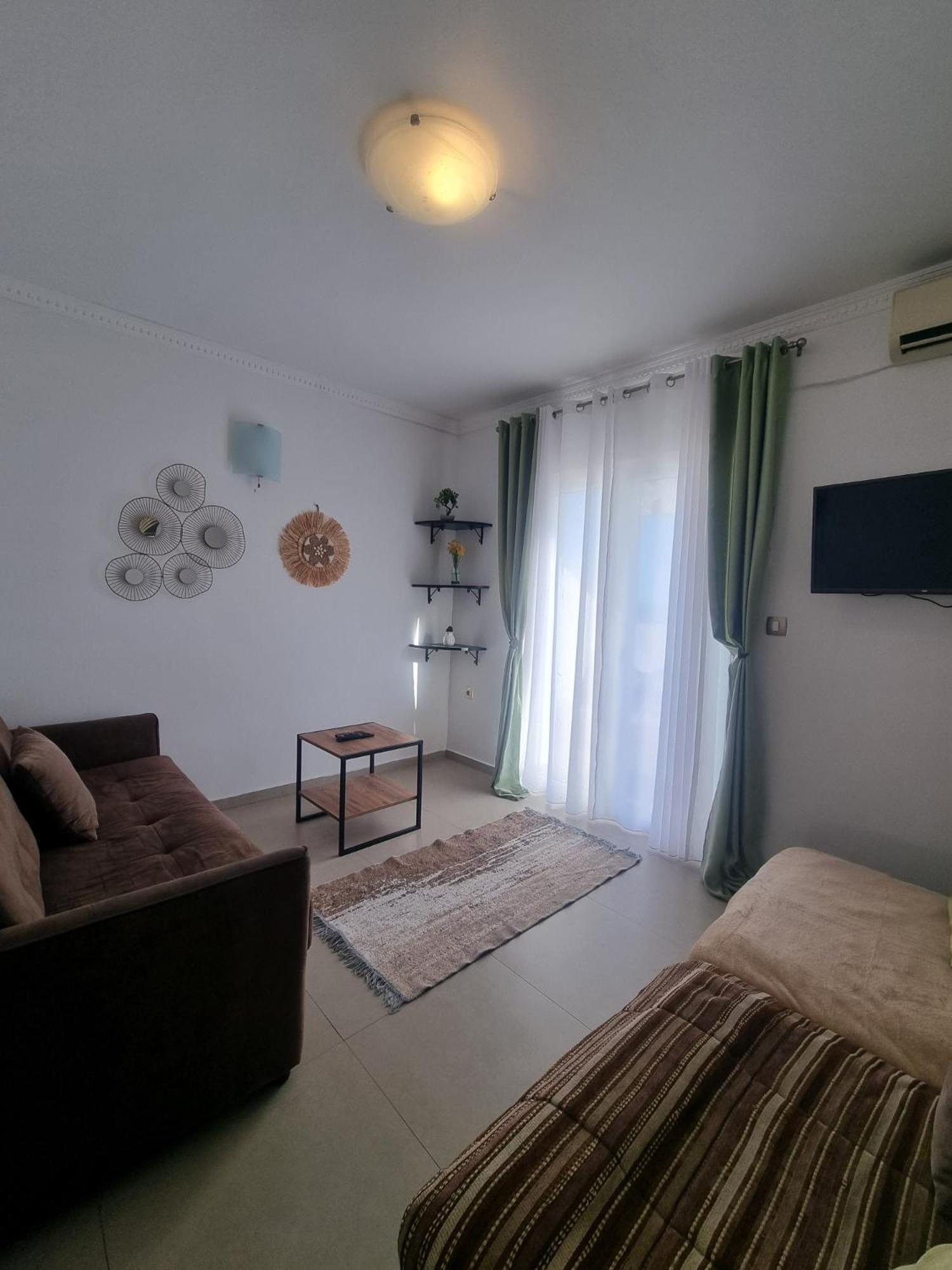 Apartments Villa Marija Petrovac na moru Exterior foto