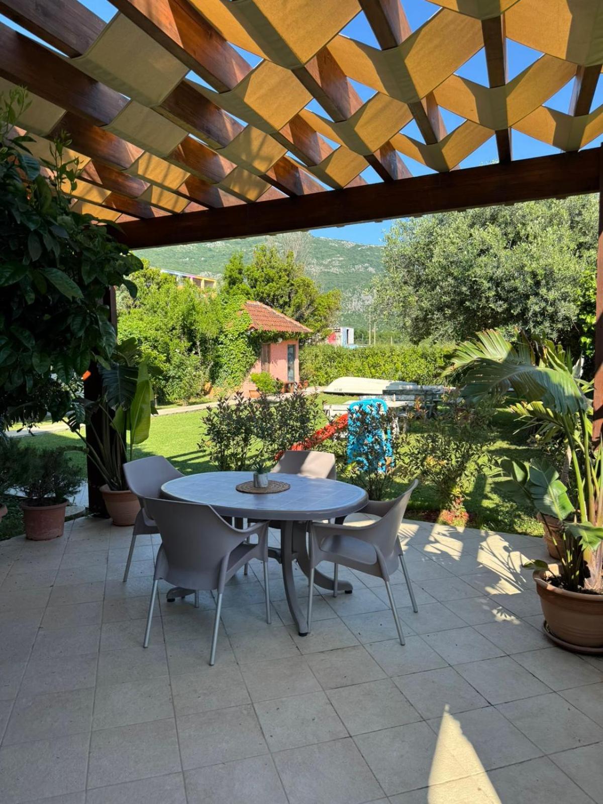 Apartments Villa Marija Petrovac na moru Exterior foto
